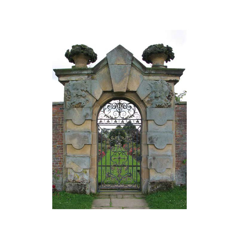 castle garden gate
