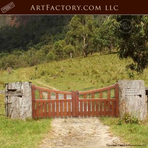 Solid Wood Entrance Gate