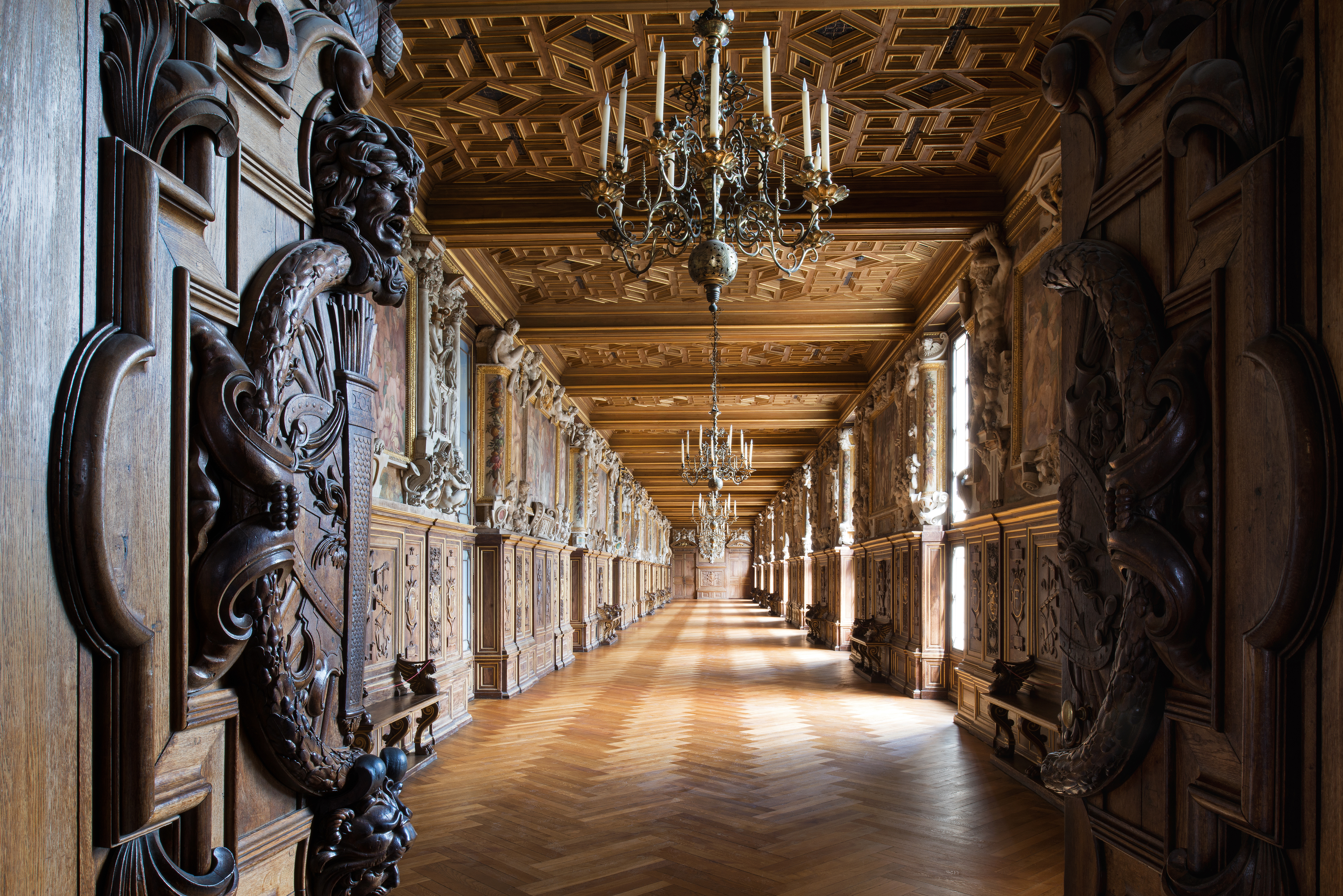 Chateau de Fontainebleau Doors
