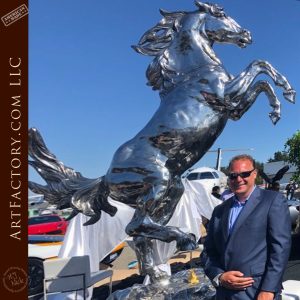 Lorenzo’s Horse monumental bronze sculpture by Lorenzo Ghiglieri