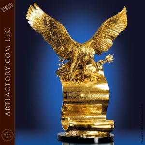 Patriotic Sculpture, President Donald J. Trump , Presidential American Patriot, American Flag, Sculpture World, Art Factory, Sculpture Collections, Gold & Silver Sculptures, Monuments Sculpture, Patriotic Sculptures, Eagles Sculpture Lorenzo Ghiglieri, The East Room, Trump Eagle Statue, Presidential Eagle Statue