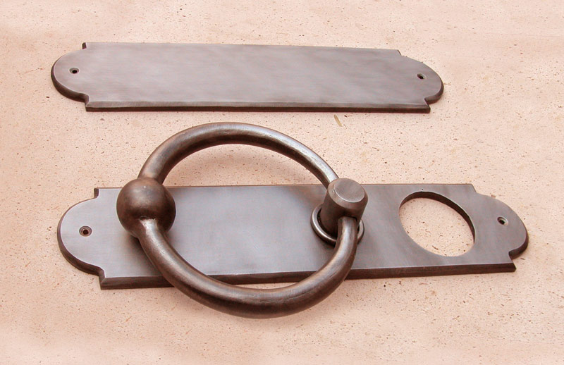 Iron Ring Pull With Backplate and Pushplate - HH0167