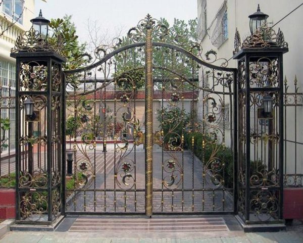 Gates - Design From Antiquity - IG6221